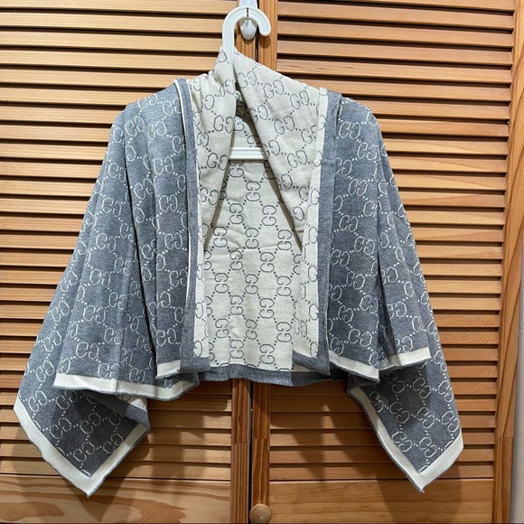 Lap or Baby Blanket Designer Style - Picture 2 of 4